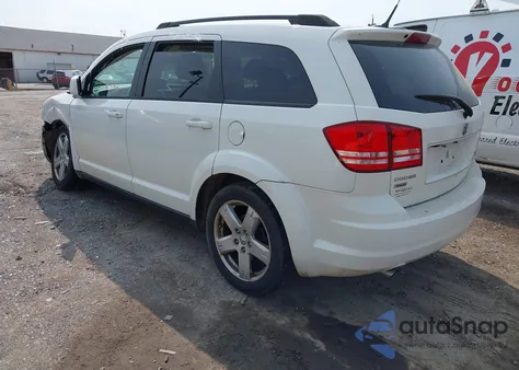 2010 Dodge Journey Sxt z USA, uszkodzony, nr VIN 3D4PH5FV2AT108165